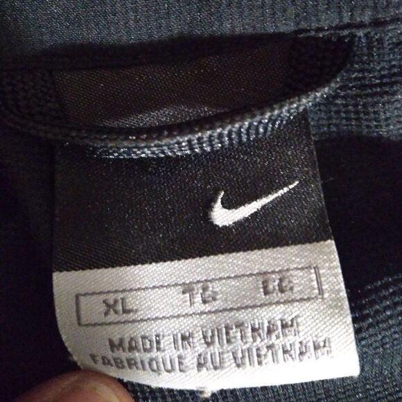 Vintage Nike Windbreaker Running Performance Shirt - Picture 5 of 8